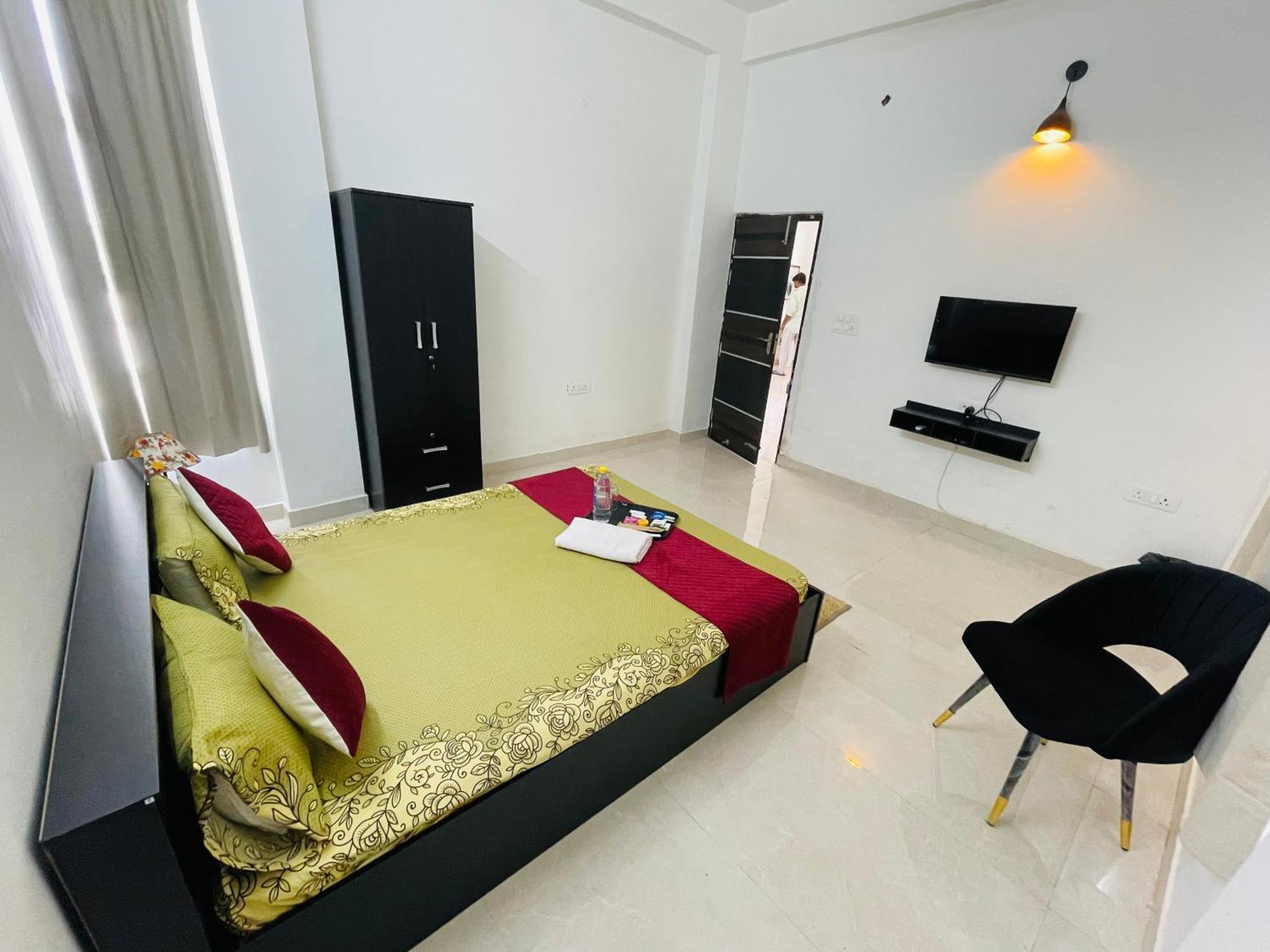 Atulyam Stays Sushant Golf City Λάκναου Εξωτερικό φωτογραφία